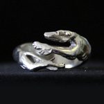 Bague lévrier en étain